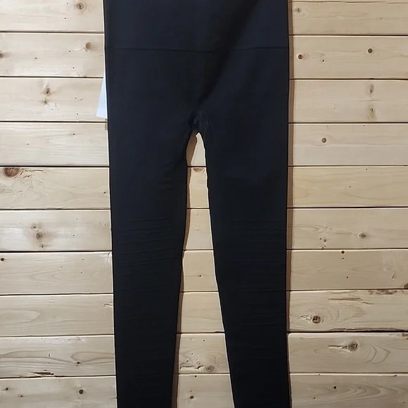 BLANQI Hipster Cuffed Leggings Size Medium NWT - Picture 6 of 7